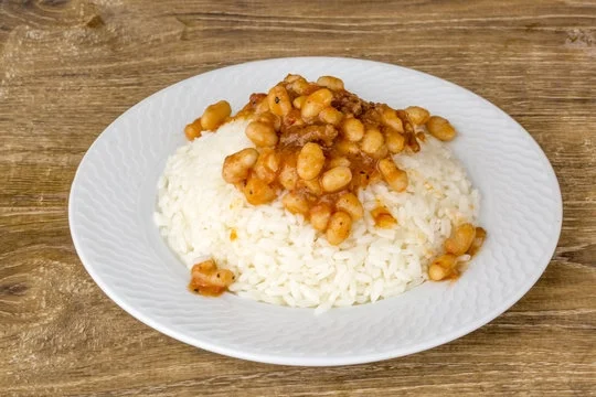 Kuru Fasulye Pilav (Az)